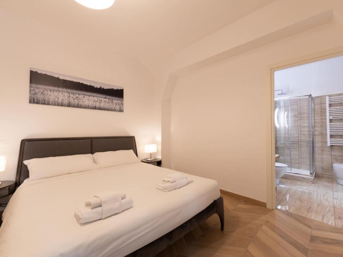 The Rent - Elegant Five-bedrooms Near Colosseo * Rom